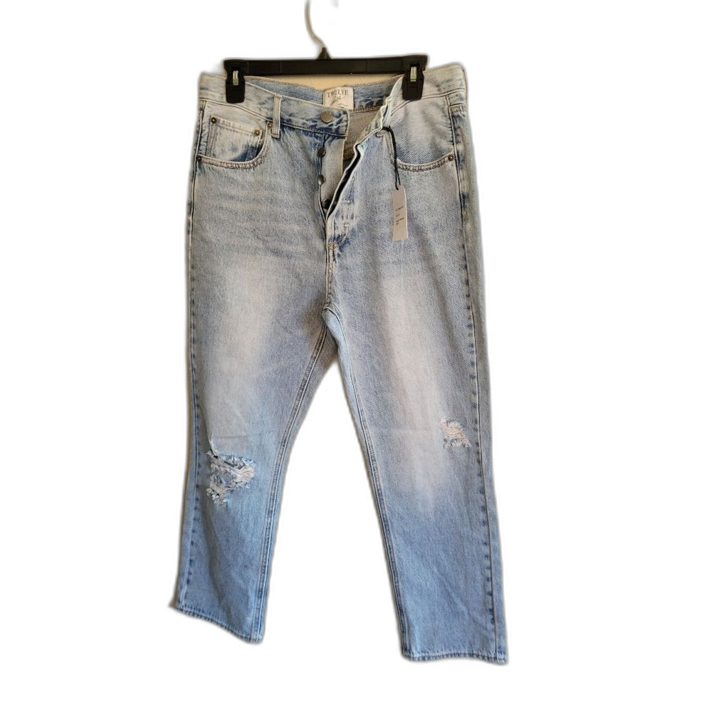 Twelve by OnTwelfth Vintage Light Distressed Cropped Jeans Sz 28 Inseam 25.5 NEW - Picture 2 of 9